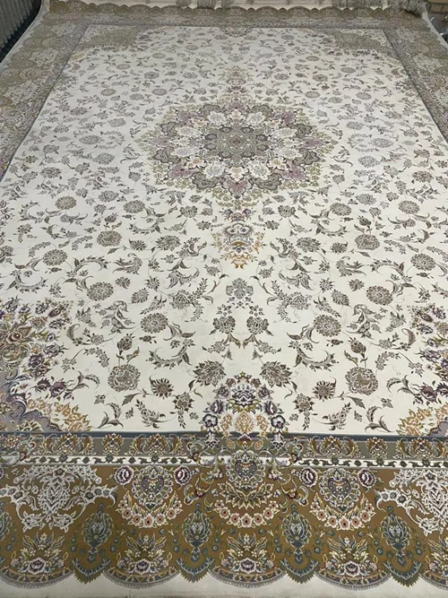 فرش ماشینی کاشان1200 شانه تک 12متری کد1004