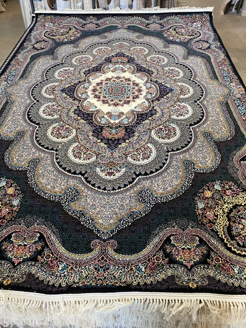 فرش ماشینی کاشان700 شانه 9متری کد624