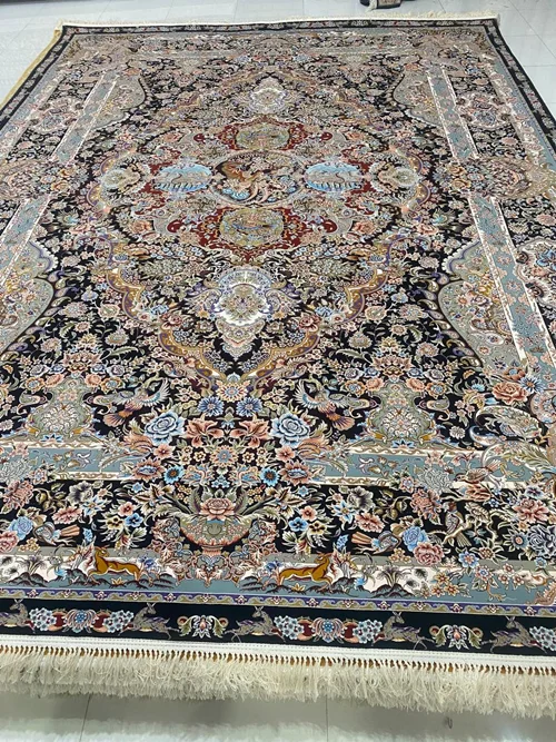 فرش ماشینی کاشان1200 شانه تک 12متری کد 1110